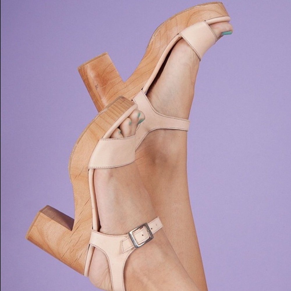 American Apparel Nude Wooden Heels